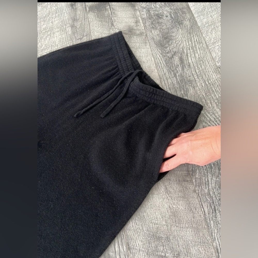 NakedCashmere Jogger - Black - Size S - Picture 4 of 8
